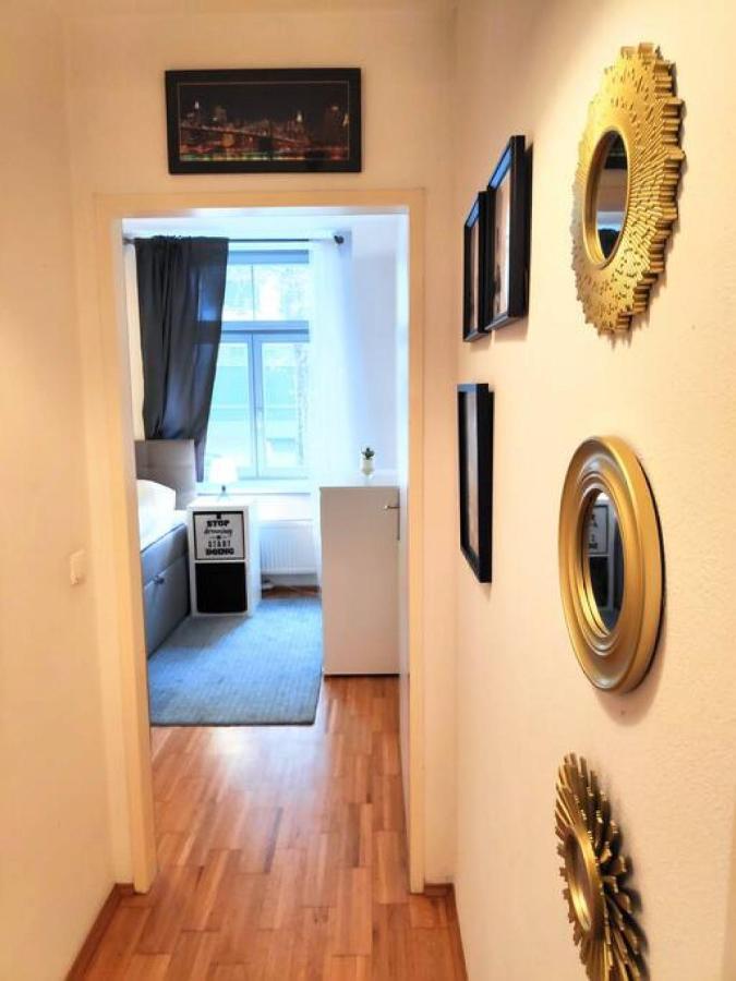 Nd Exquisites Wundervolles Ruhiges Terrassenapartment Mit Garage เวียนนา ภายนอก รูปภาพ