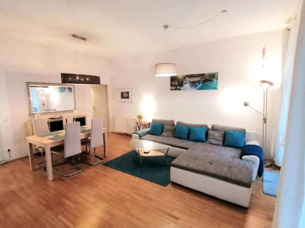 Nd Exquisites Wundervolles Ruhiges Terrassenapartment Mit Garage เวียนนา ภายนอก รูปภาพ