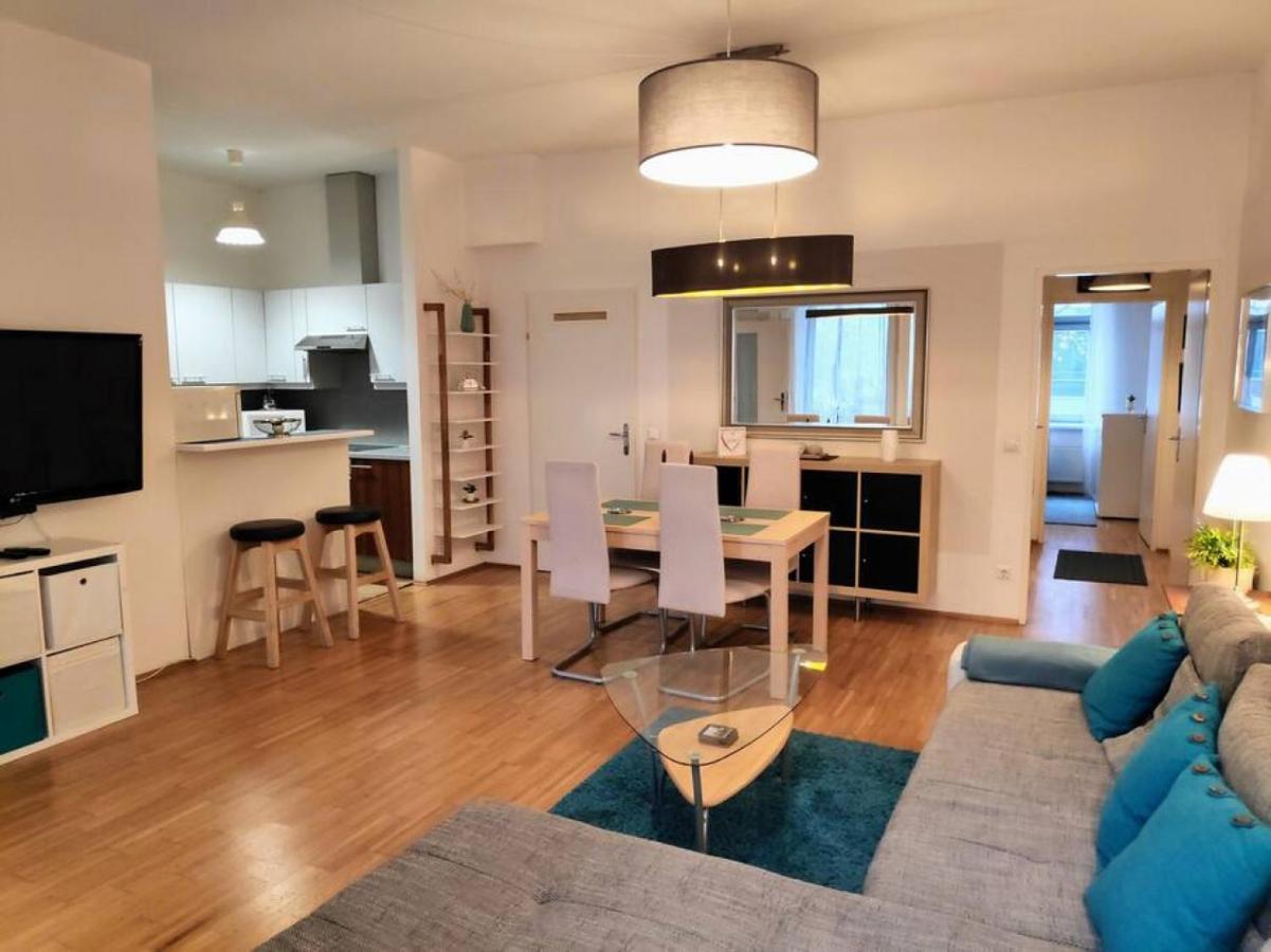 Nd Exquisites Wundervolles Ruhiges Terrassenapartment Mit Garage เวียนนา ภายนอก รูปภาพ