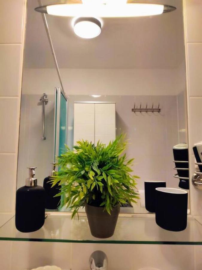 Nd Exquisites Wundervolles Ruhiges Terrassenapartment Mit Garage เวียนนา ภายนอก รูปภาพ