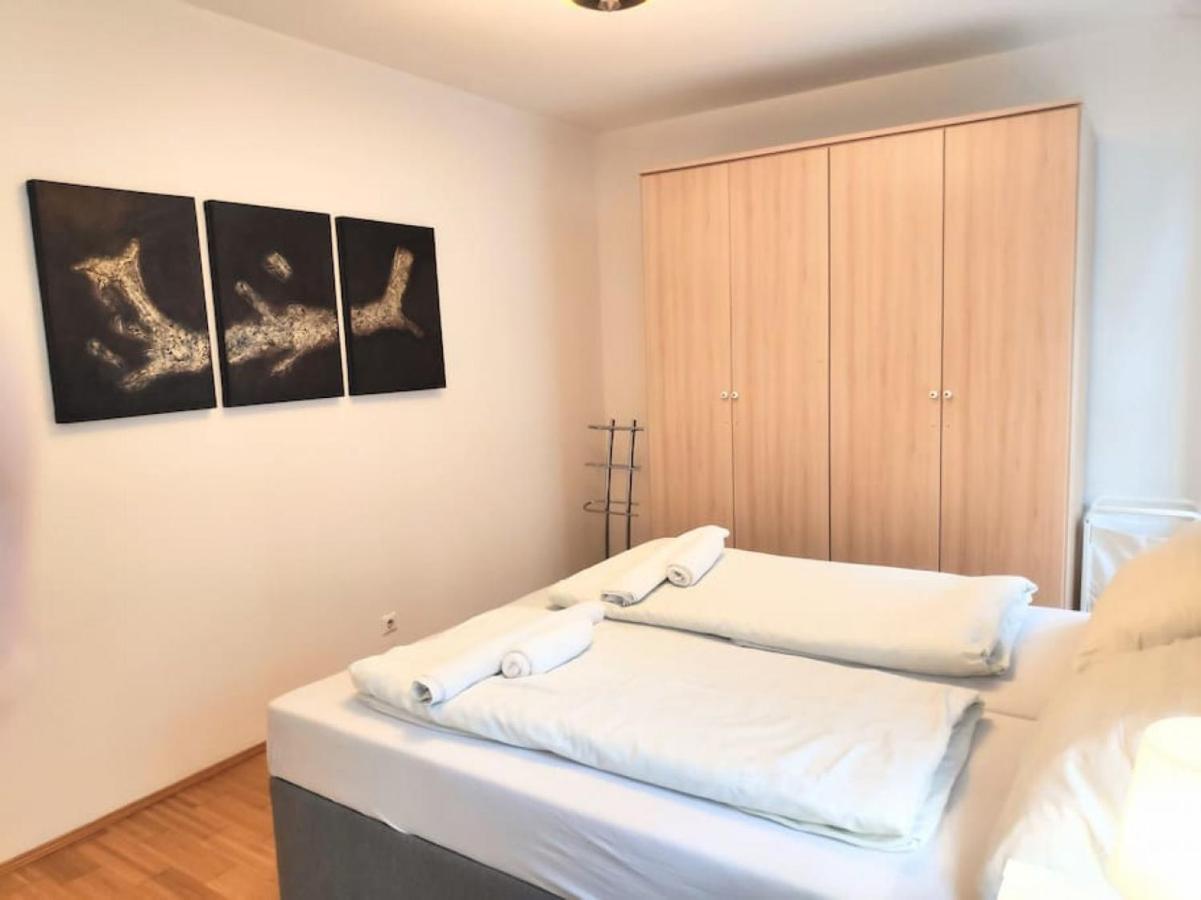 Nd Exquisites Wundervolles Ruhiges Terrassenapartment Mit Garage เวียนนา ภายนอก รูปภาพ