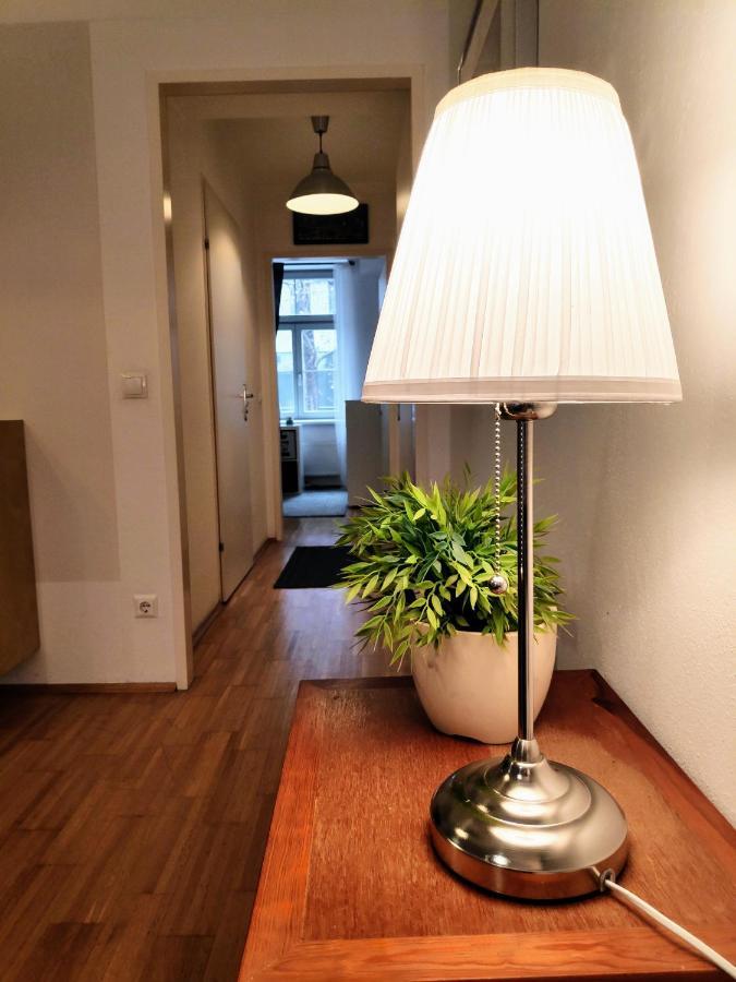Nd Exquisites Wundervolles Ruhiges Terrassenapartment Mit Garage เวียนนา ภายนอก รูปภาพ